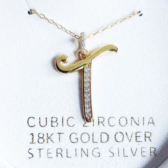 NWT Macy's 18K GP Sterling Silver CZ Initiial "C" 18" Necklace Ornament Gift Box - Picture 2 of 6